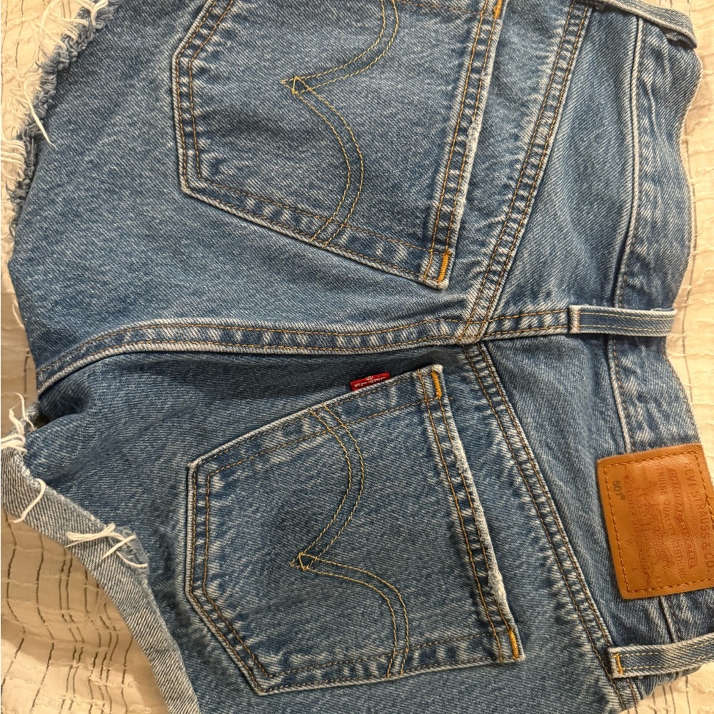 Levi's Premium Light Blue Denim Jeans